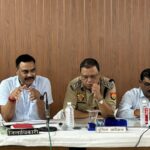 मऊ मे सीएफओ का दफ्तर है अबैध हॉस्पिटलो की उत्पत्ति का जिम्मेदार